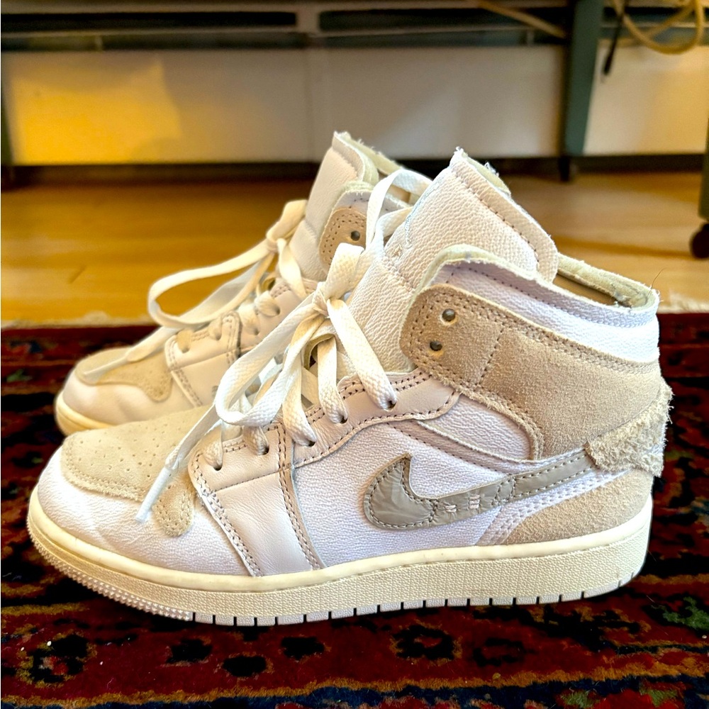 Air Jordan Mid SE Craft “Tech Gray”